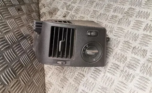 Mercedes-Benz Sprinter W901 W902 W903 W904 Dashboard side air vent grill/cover trim a9068300754