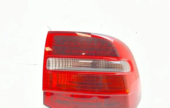 Porsche Cayenne (9PA) Rear/tail lights 7L5945207