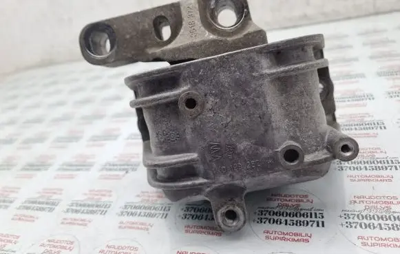 Volkswagen PASSAT B6 Engine mount bracket 1K0199262M