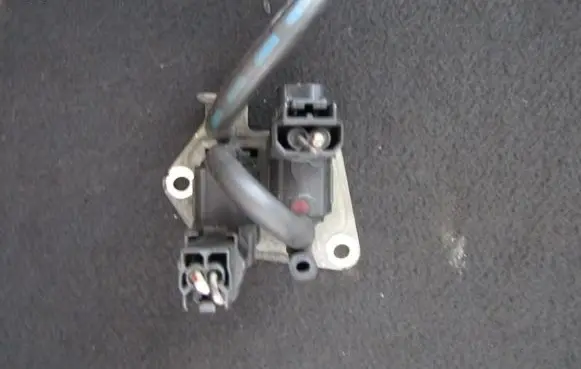 Mazda 6 Turbo solenoid valve k5t44180 k5t44090