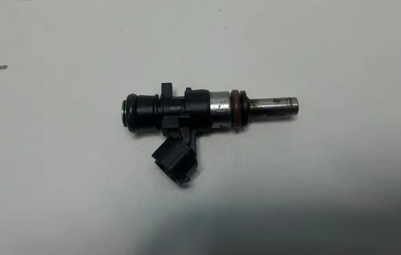Audi Q5 SQ5 Fuel injector 06L906031C