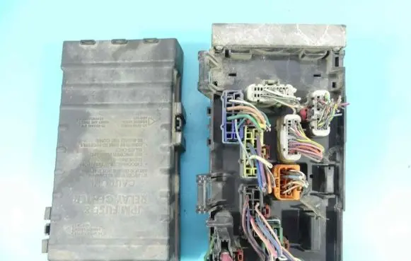 Dodge Caravan Fuse box set 05144505AC IMPRK1330845