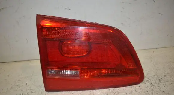 Volkswagen Touran II Tailgate rear/tail lights 176443