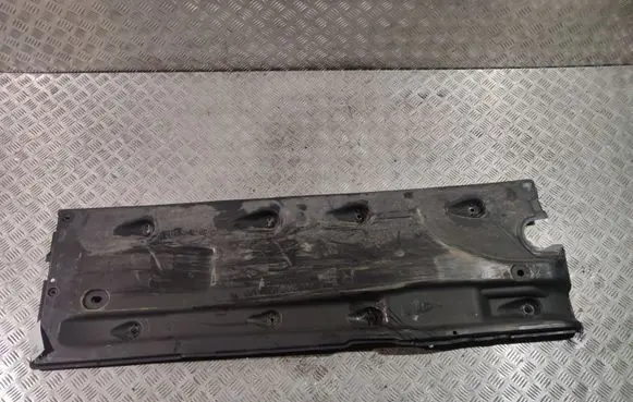 Volkswagen PASSAT B8 USA Side bottom protection 561825202C