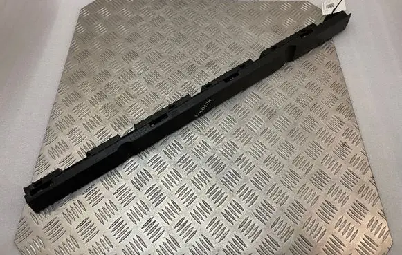 Volvo XC90 Sill supporting ledge 32216523 31378136