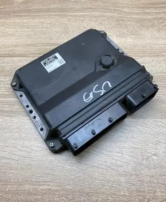 Toyota Prius (XW30) Engine control unit/module ECU 8966147261 2754001390