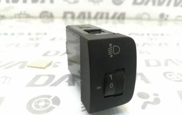 Hyundai Tucson JM Headlight level height control switch 937602E900