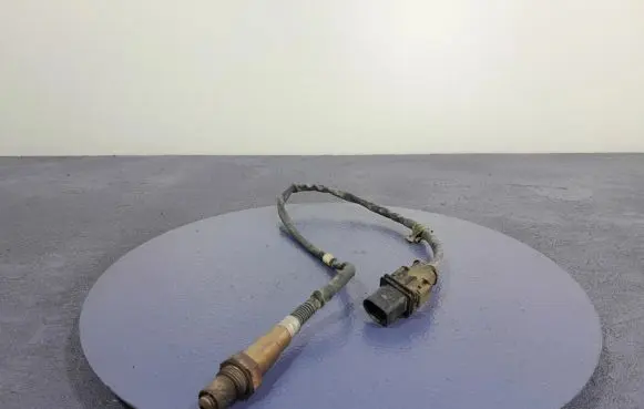 Volkswagen Amarok Lambda probe sensor 03L906262AA