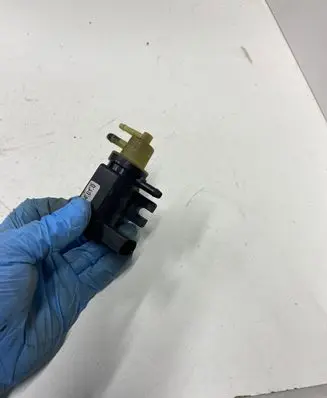 Ford Galaxy Turbo solenoid valve 70218400 11T199 702184010