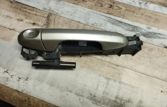 Chrysler Pacifica Front door exterior handle