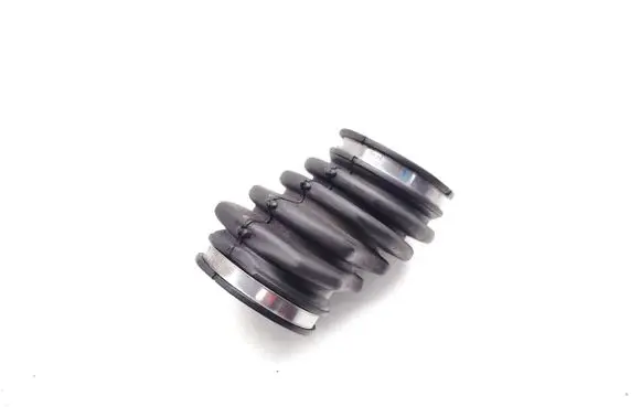 Ford Focus Air intake hose/pipe AV61-9C623-CC