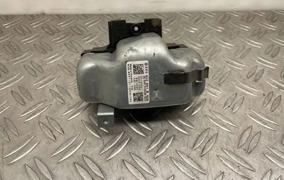 Volkswagen Beetle A5 Steering wheel lock 5K0905861B