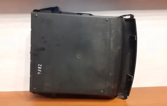 Mercedes-Benz Sprinter W906 Glove box 014027 7882