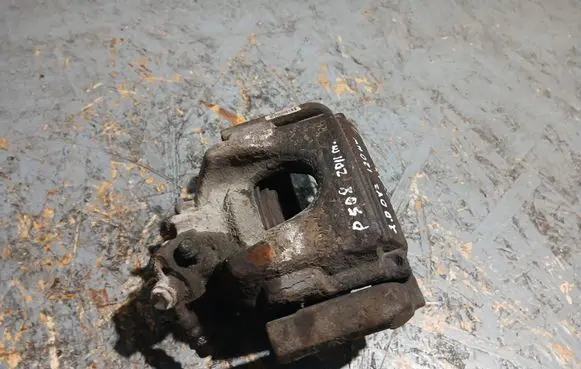 Peugeot 508 Front brake caliper 9686563780