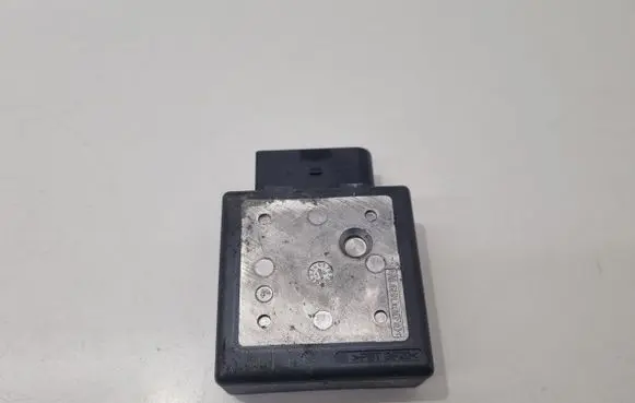 Volkswagen PASSAT B8 Fuel injection pump control unit/module 5Q0906121F
