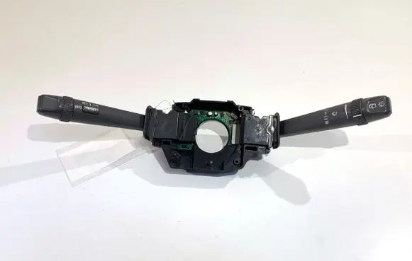 Volvo V70 Wiper turn signal indicator stalk/switch 9452394