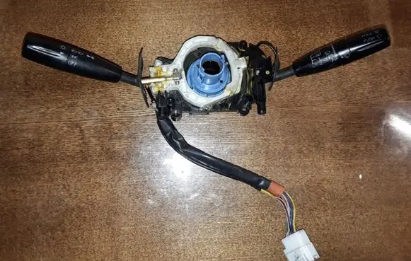 KIA Carens I Wiper turn signal indicator stalk/switch JQKARFSEF1