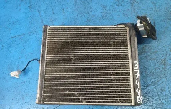 Toyota Prius (XW30) Air conditioning (A/C) air dryer 8850147050