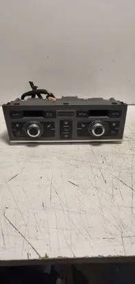 Audi A6 S6 C6 4F Climate control unit 4F1820043S