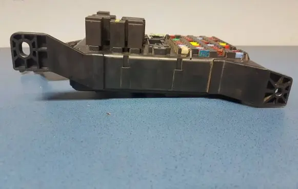 Ford Mondeo Mk III Fuse box set 4S7T14A073AB 5G2020043