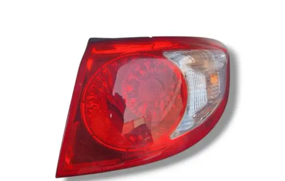 Hyundai Santa Fe Rear/tail lights 92402-2B000