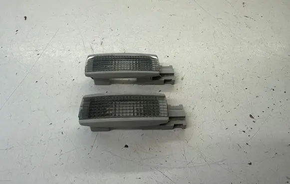 Volkswagen Multivan T5 Other interior light 3B0947113