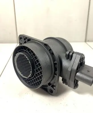 Audi A3 S3 8L Mass air flow meter 0281002757