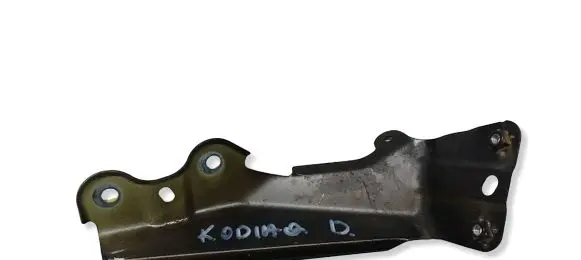 Skoda Kodiaq Fender mounting bracket 565821142