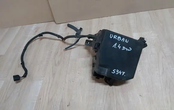 Toyota Urban Cruiser (XP110) Fuse box set