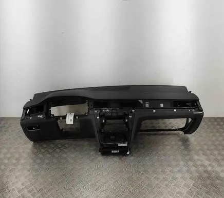 Volkswagen PASSAT B8 Dashboard 3G1819389B