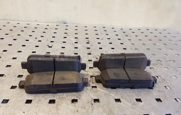 Chevrolet Orlando Brake pads (rear) 
