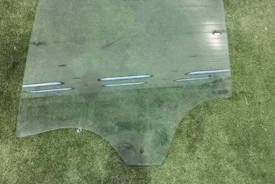 Opel Astra K Rear door window glass