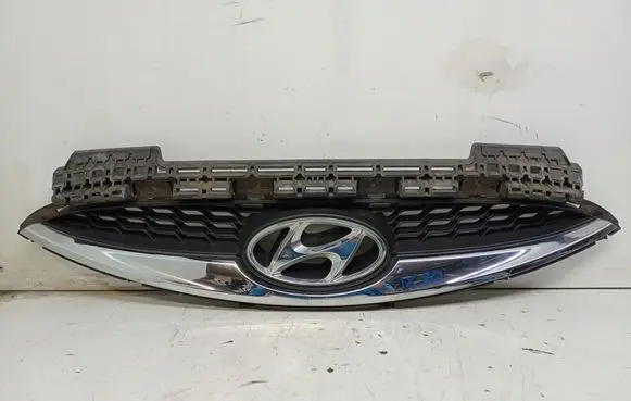 Hyundai ix20 Front bumper upper radiator grill 86351-1K010