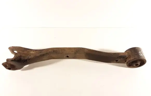 Mitsubishi Pajero Rear suspension control arm 