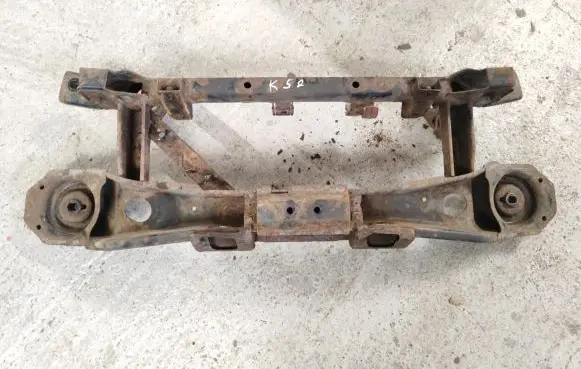 Volvo C70 Rear axle beam 
