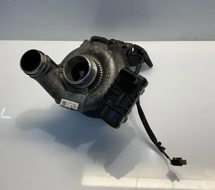 Mercedes-Benz S W221 Turbo A6420901580 7651567 7651560007