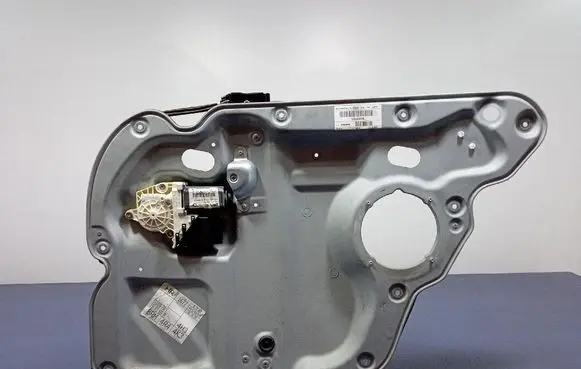 Volkswagen Cross Touran I Rear door window regulator with motor 1T0839730L