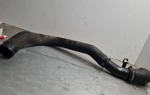 Fiat Ducato Intercooler pipe mounting bracket 