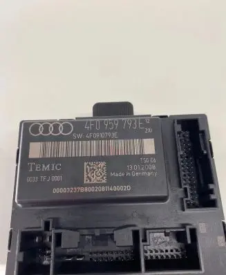 Audi A6 S6 C6 4F Door control unit/module 4F0959793E 4F0910793E 0033TFJ0001