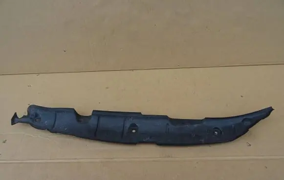 Audi Q2 - Fender foam support/seal 81A821112