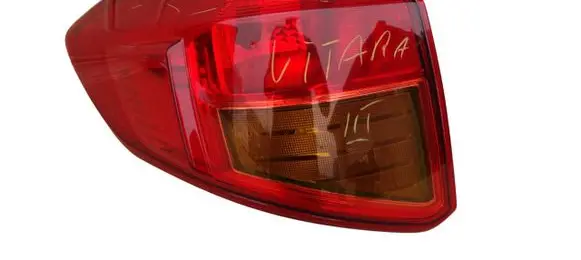 Suzuki Vitara (LY) Rear/tail lights 220-18097 22018097