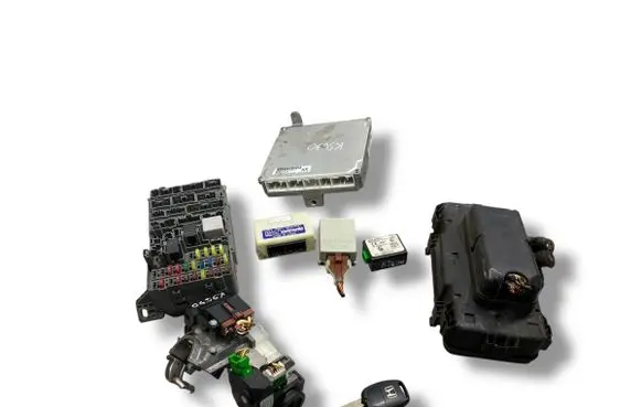 Engine ECU kit and lock set