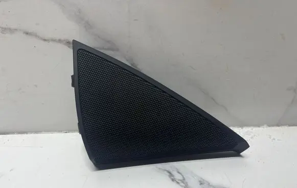 Mercedes-Benz C W204 Front door high frequency speaker A2047270290