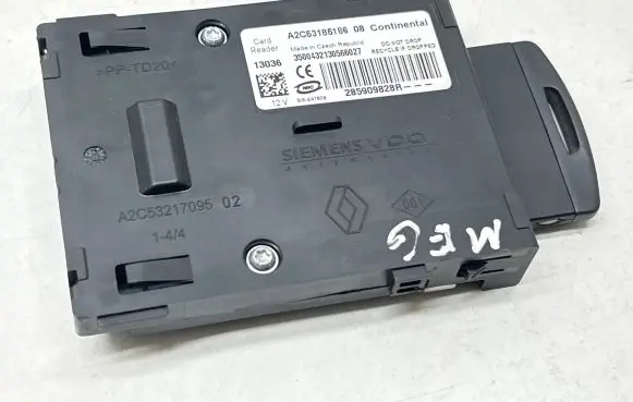 Renault Megane III Engine ECU kit and lock set 285909828R A2C53185186 350043210556027