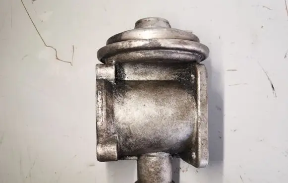 BMW 5 E60 E61 EGR valve 7791480 70045000