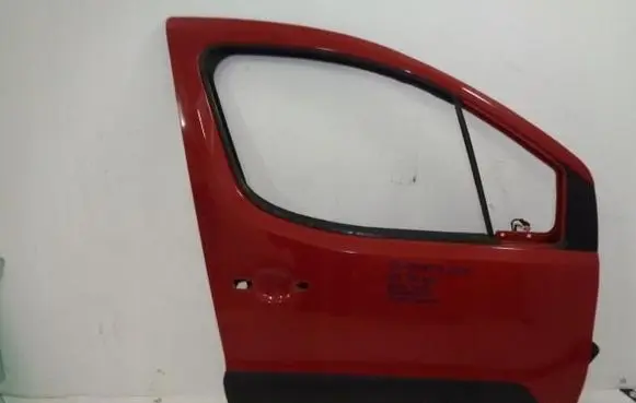 Peugeot Partner Front door
