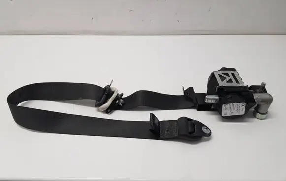Ford Mondeo MK V Front seatbelt DS73F61294AN