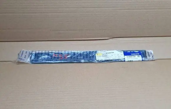 Volvo XC40 Front sill trim cover 31484194