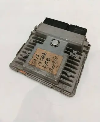 Volkswagen Beetle A5 Engine control unit/module 03F906070CM 5WP44734 03F907309R