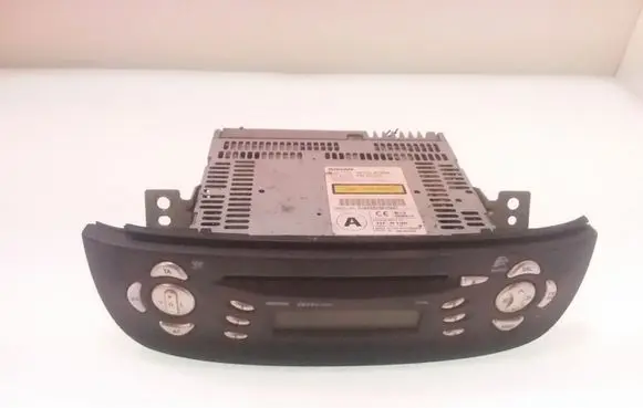 Nissan Almera Tino Radio/CD/DVD/GPS head unit 28185BU005 PN2316V